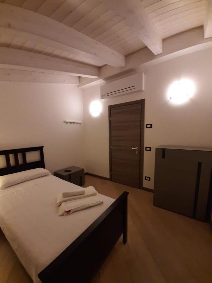 Bmp Apartment Deluxe 1 Jacuzzi Riscaldata Privata Vista Lago Di Garda 브렌조네 술 가르다 외부 사진