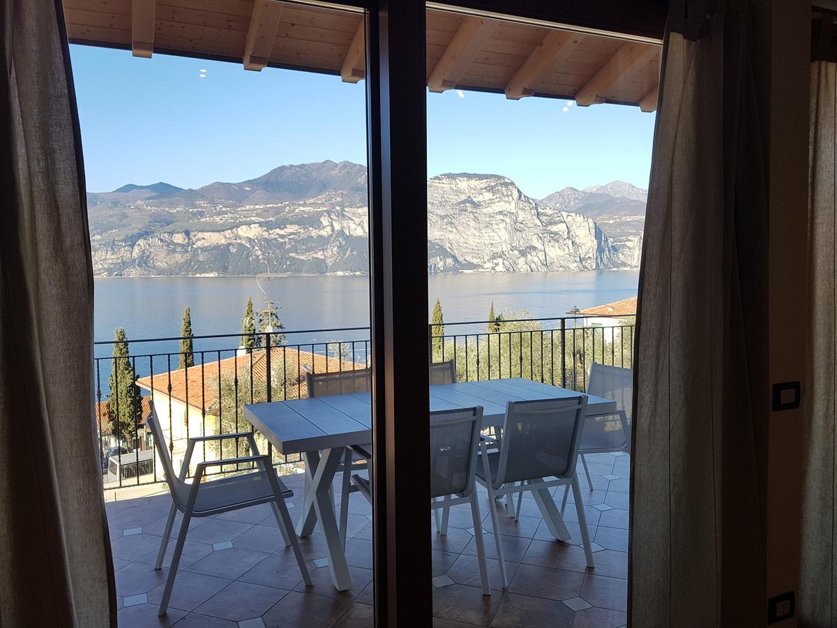 Bmp Apartment Deluxe 1 Jacuzzi Riscaldata Privata Vista Lago Di Garda 브렌조네 술 가르다 외부 사진